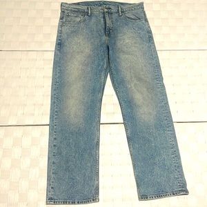 Mens Levi Jeans 569. Size 34x32